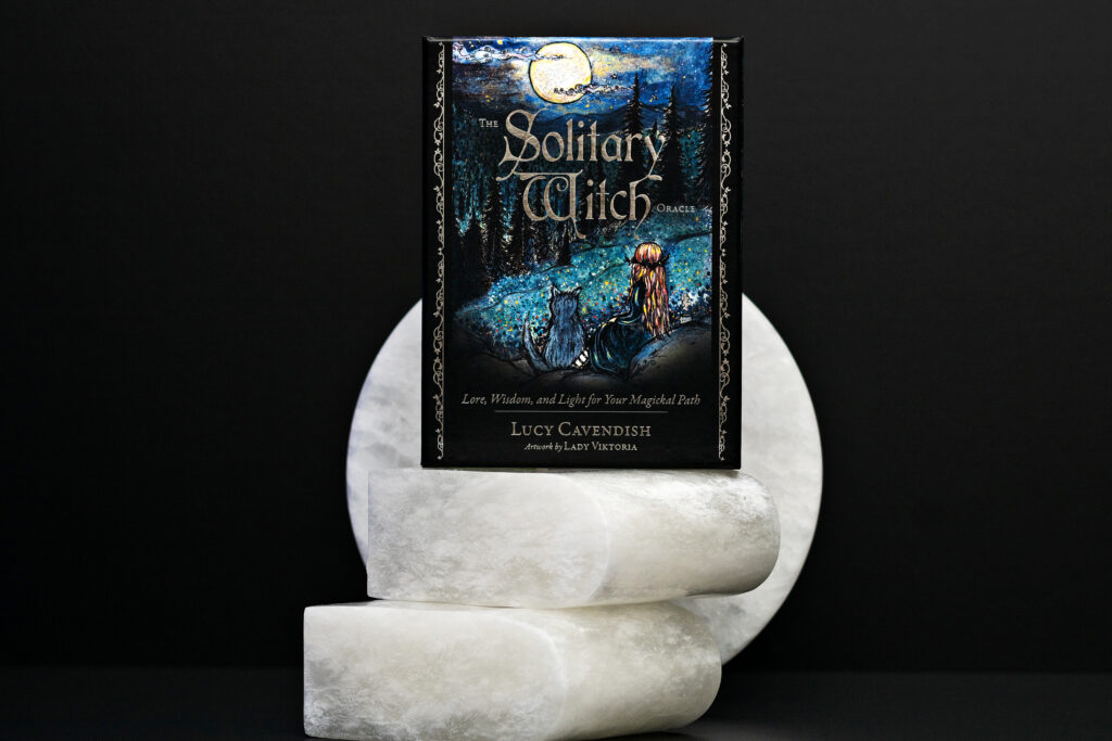 The Solitary Witch Oracle